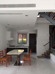 Yuk Tong Avenue (D21), Terrace #573069071